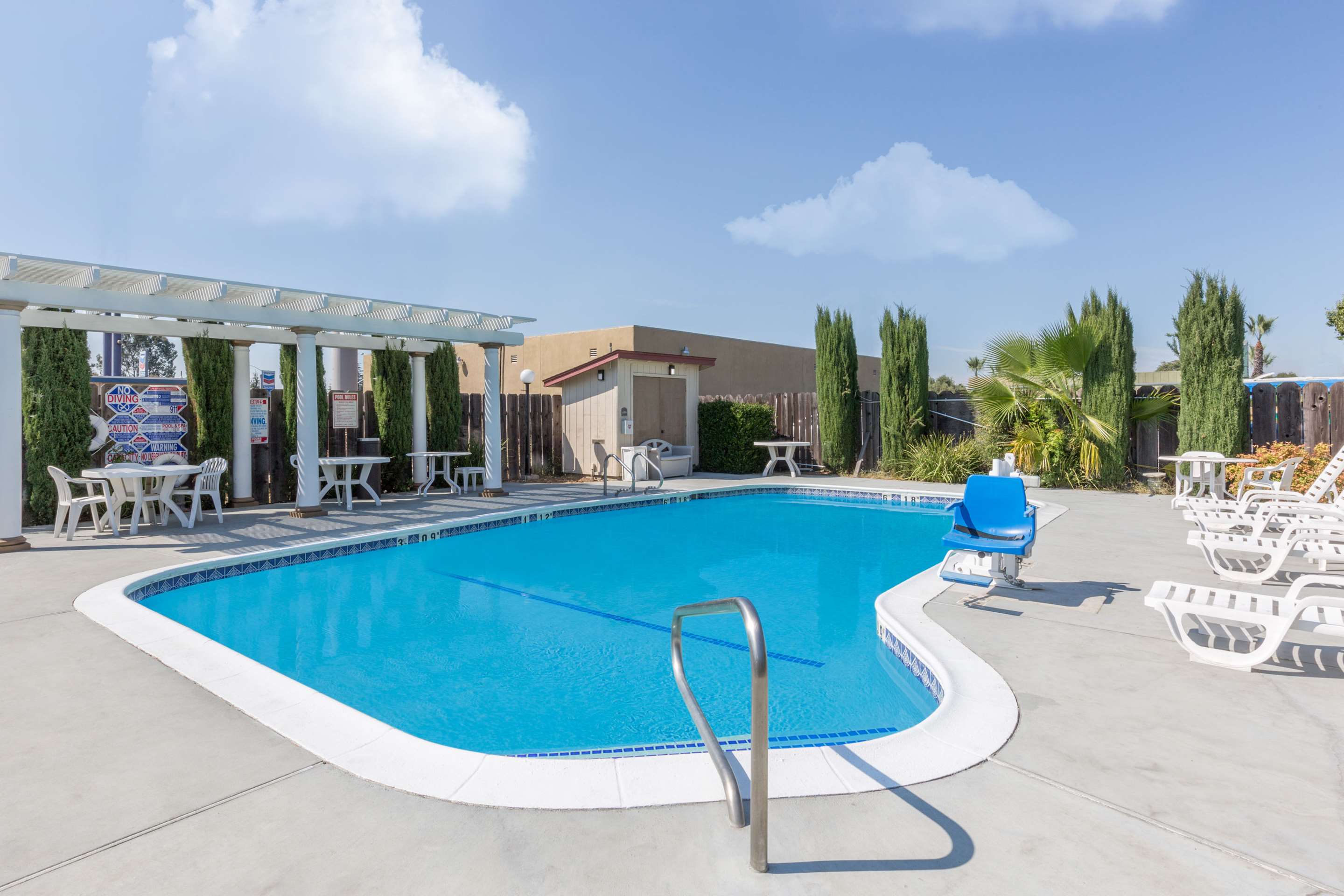Pool | Super 8 by Wyndham Corning