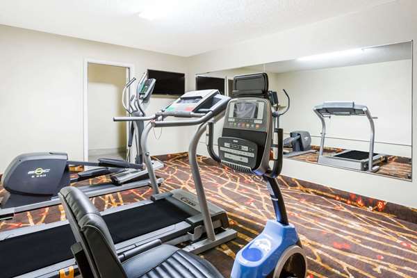 Fitness/ Exercise Room - Super 8 Motel Garysburg - I-95, Exit 176