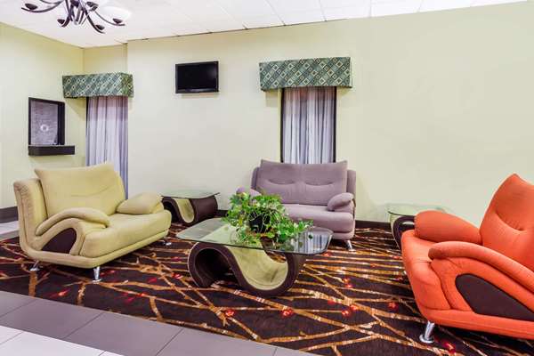  - Super 8 Motel Garysburg - I-95, Exit 176