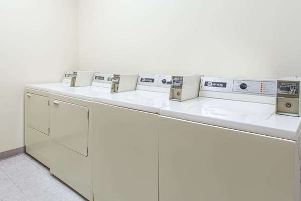 Amenities - Days Inn Lexington - I-85, Exit 91