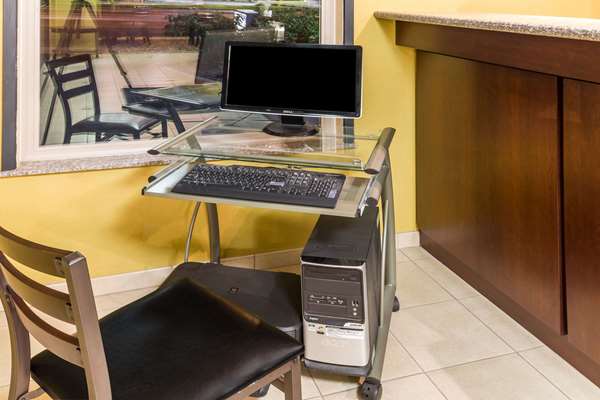 Conference Area - Travelodge Newport