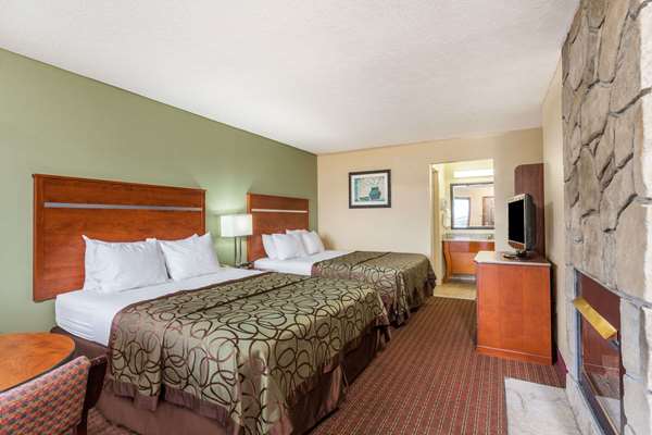  - Baymont Inn & Suites Pigeon Forge