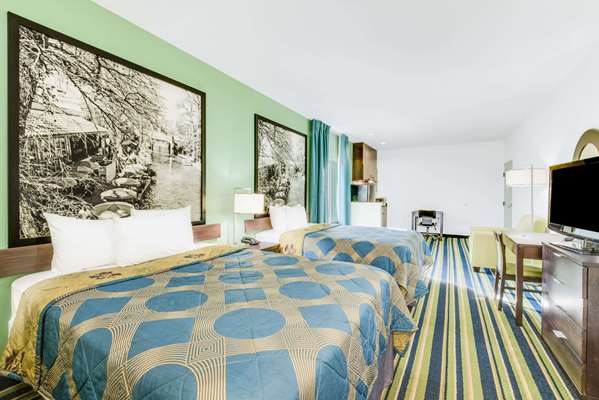  - Super 8 Hotel Cotulla