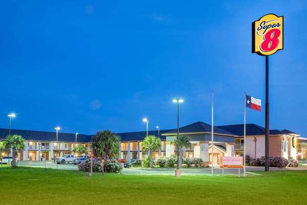 Exterior view - Super 8 Motel Dilley