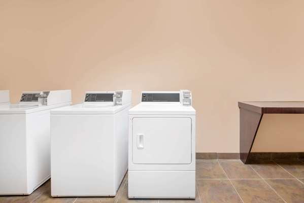 Amenities - Super 8 Motel Dilley