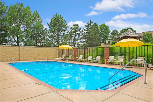 Pool - Days Inn Maryland Heights - I-270, Exit 16