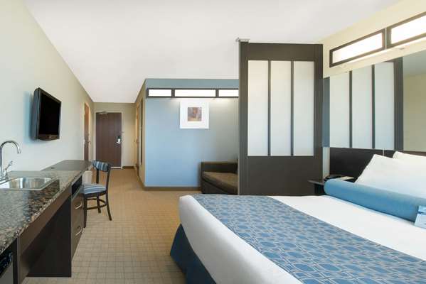 Suite - Microtel Inn & Suites by Wyndham Stanley