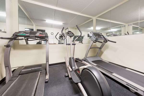 Fitness/ Exercise Room - Super 8 Motel Mall Valdosta - I-75, Exit 18