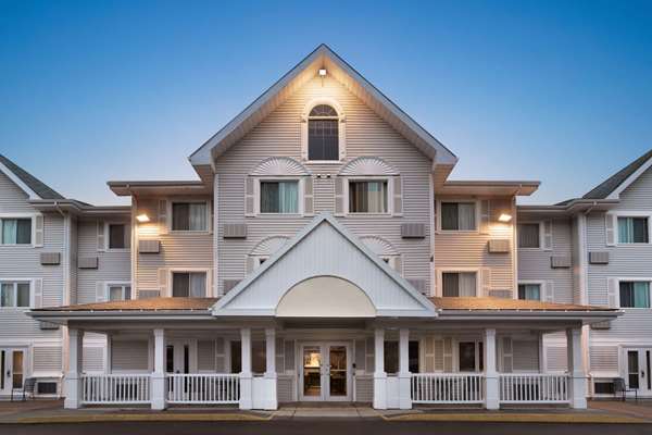 Exterior view - Travelodge Suites Moncton
