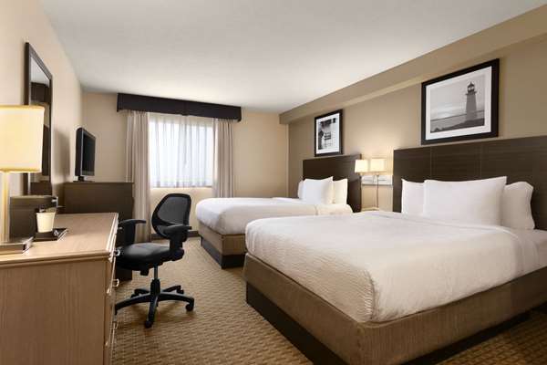  - Travelodge Suites Moncton