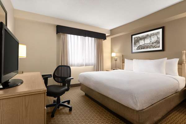 Suite - Travelodge Suites Moncton
