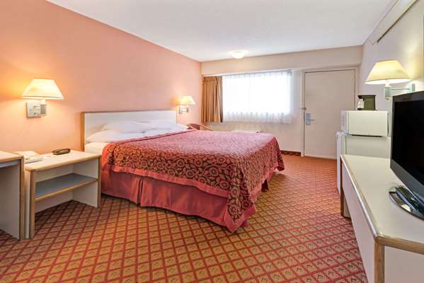  - Days Inn Overland Park