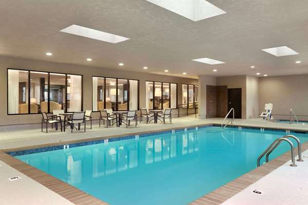 Pool - Wingate by Wyndham East Slidell - I-10, Exit 266