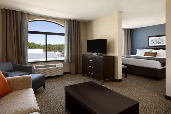 Suite - Wingate by Wyndham East Slidell - I-10, Exit 266
