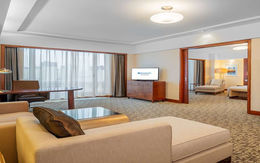 RAMADA BEIJING NORTH-guestroom-Guest Room,On-Site.jpg