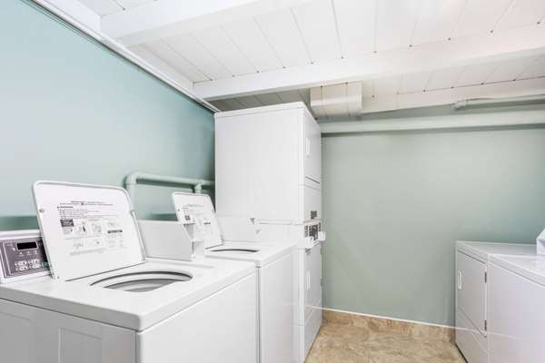  - Travelodge Fairfield