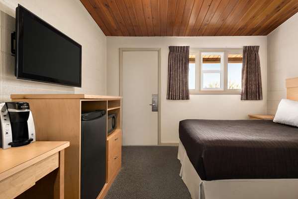  - Thriftlodge Moose Jaw