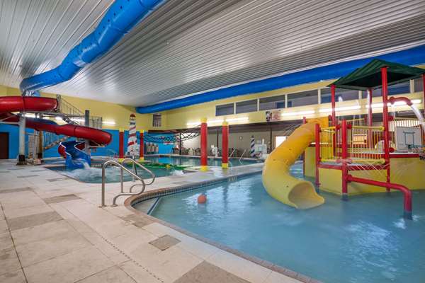 Pool - Days Inn Casselton - I-94, Exit 331