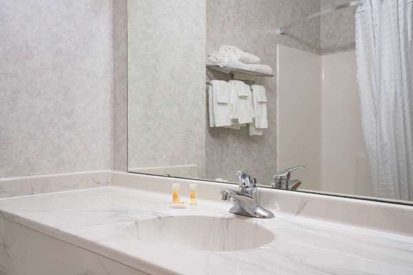  - Days Inn Casselton - I-94, Exit 331