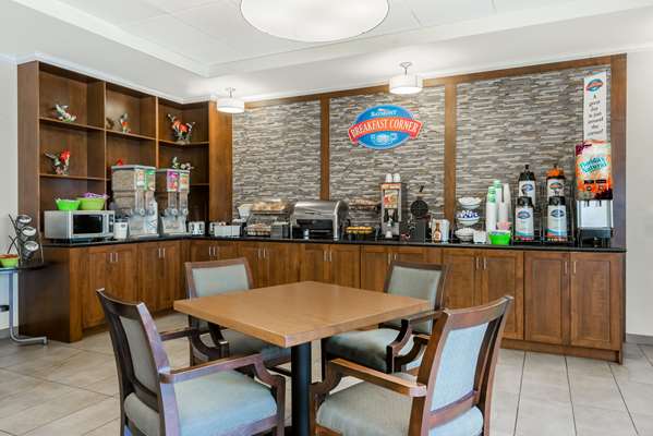  - Baymont Inn & Suites Erie - I-90, Exit 27