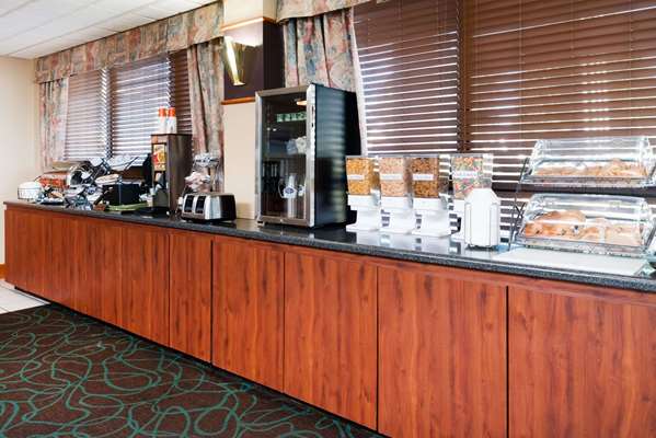  - Baymont Inn & Suites Northeast Clarksville - I-24, Exit 4