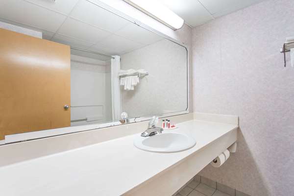  - Days Inn Archdale - I-85, Exit 111