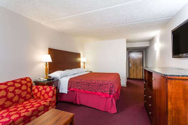 Suite - Days Inn Archdale - I-85, Exit 111