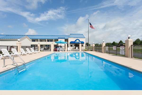 Pool - Days Inn Archdale - I-85, Exit 111