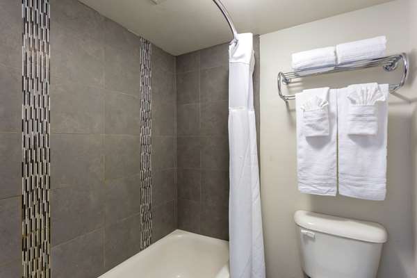  - Howard Johnson Inn Scottsdale