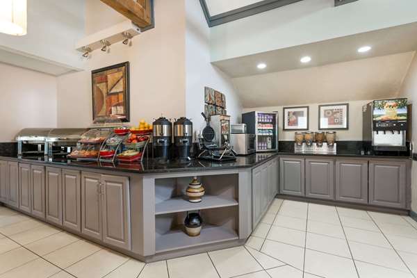  - Hawthorn Suites by Wyndham North Charleston - I-26, Exit 209