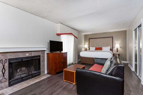  - Hawthorn Suites by Wyndham North Charleston - I-26, Exit 209