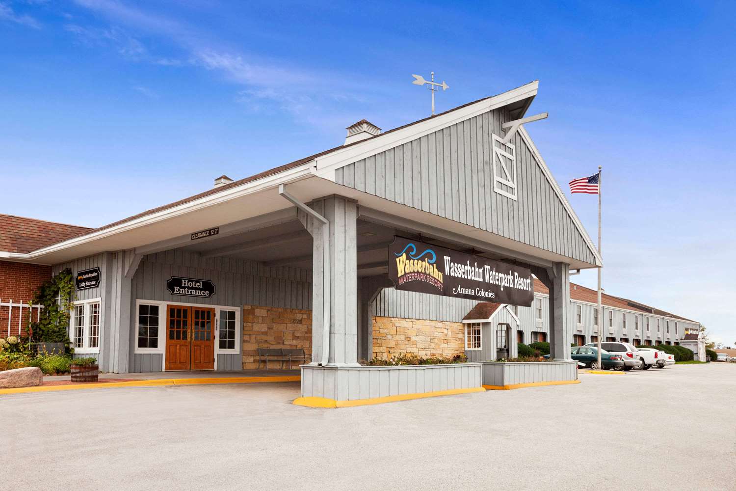 Ramada Hotel Williamsburg, IA See Discounts