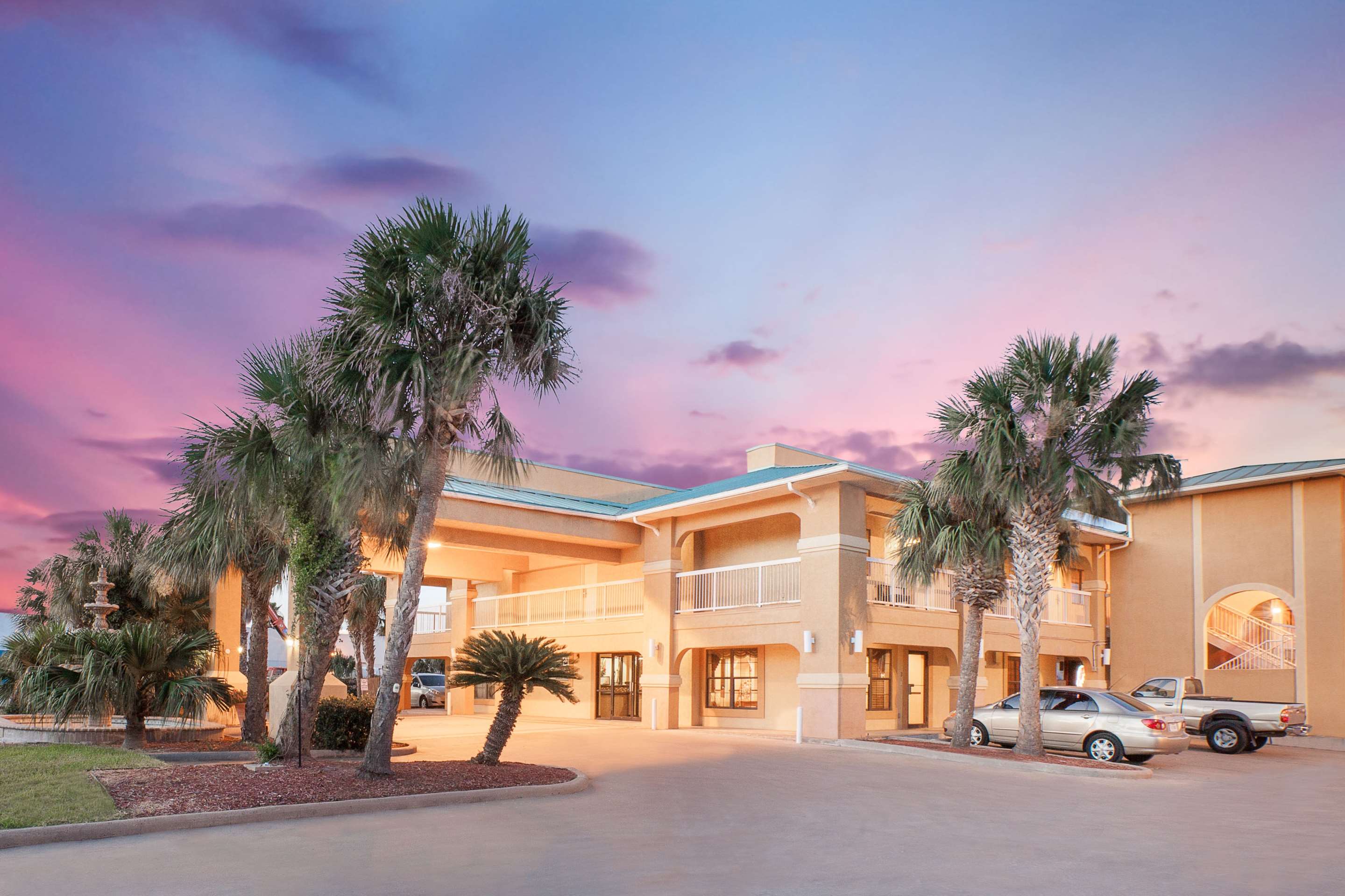 Exterior | Super 8 by Wyndham Corpus Christi