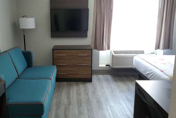  - Hawthorn Suites by Wyndham Panama City Beach