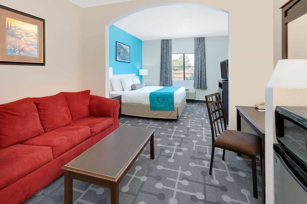 Best Western Lubbock Inn - Tap to explore photos