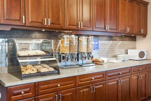  - Thriftlodge Moncton