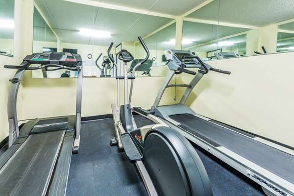 Fitness/ Exercise Room - Days Inn St Augustine Road Valdosta - I-75, Exit 18