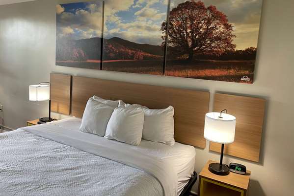  - Days Inn St Augustine Road Valdosta - I-75, Exit 18