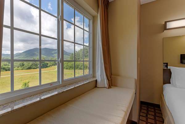  - Microtel Inn & Suites by Wyndham Sylva