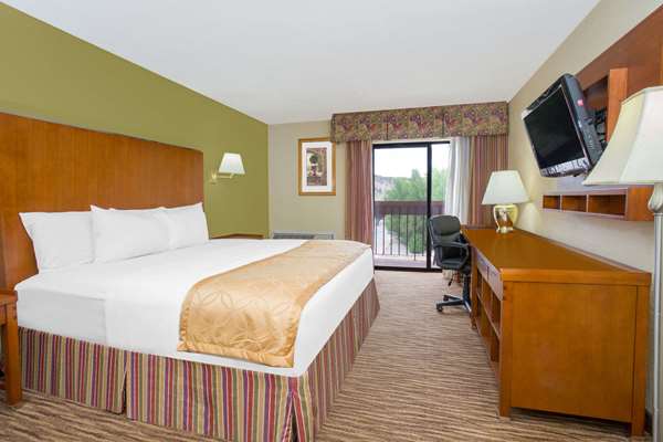 Suite - Days Inn & Suites Red Rock Gallup
