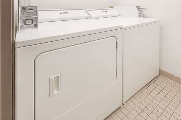 Amenities - Days Inn Stoughton