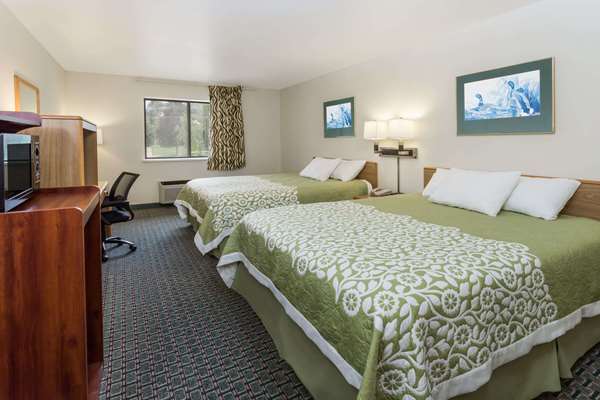  - Days Inn Stoughton