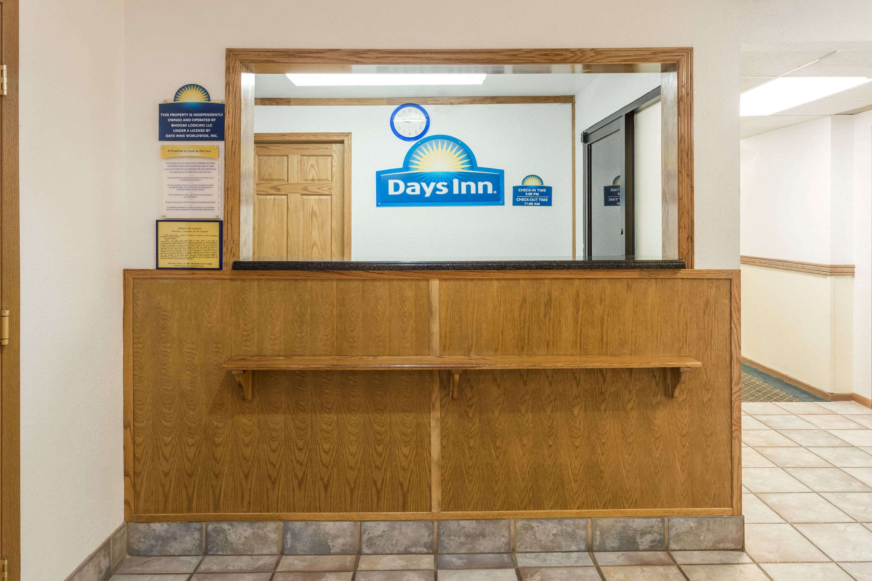 Lobby | Days Inn by Wyndham Stoughton WI.