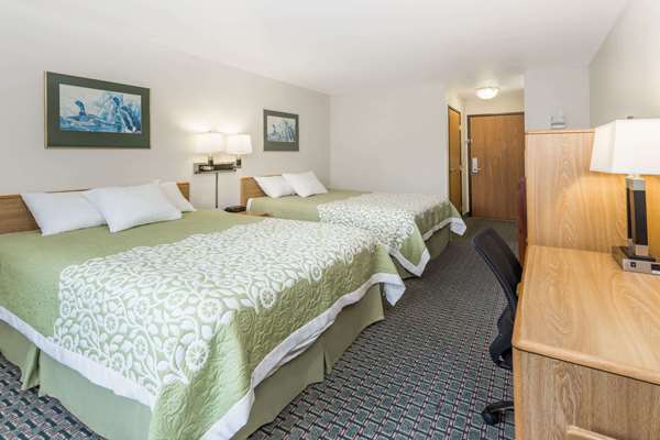  - Days Inn Stoughton