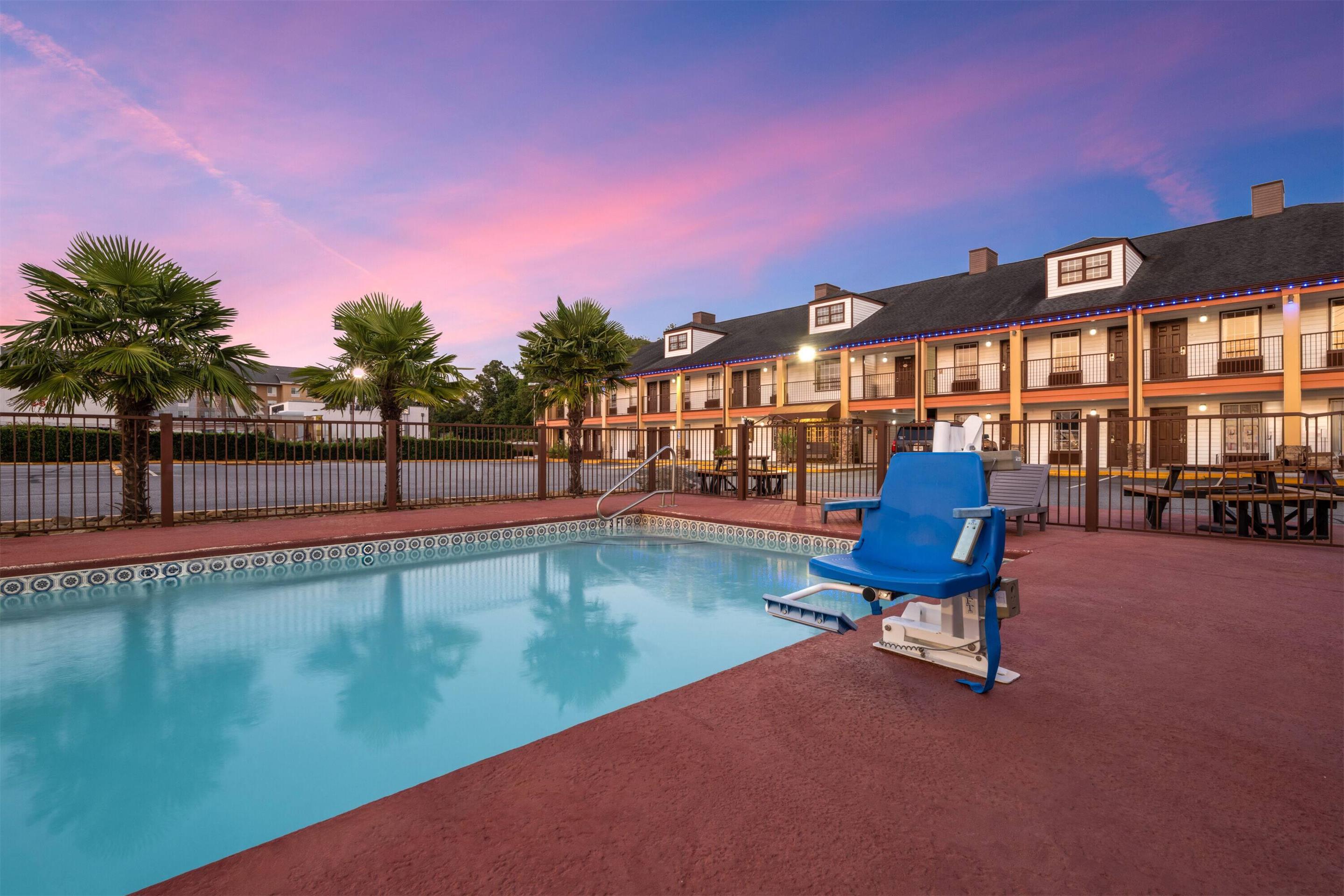 Pool | Baymont by Wyndham Commerce GA Near Tanger Outlets Mall