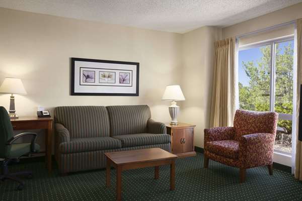  - Hawthorn Suites by Wyndham Philadelphia - I-95, Exit 13 & 15
