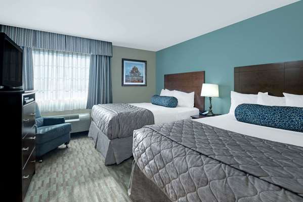  - Baymont Inn & Suites Minot