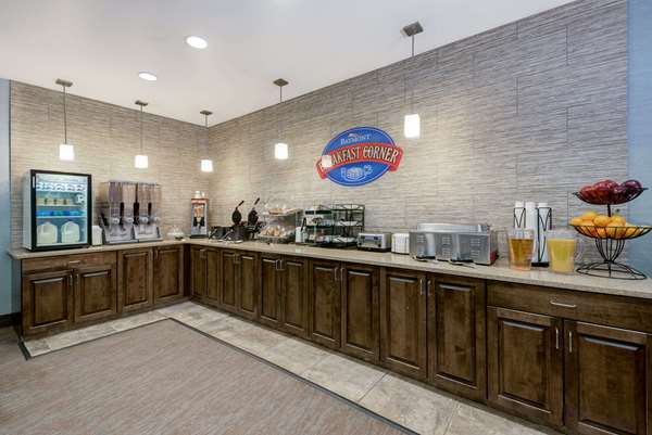  - Baymont Inn & Suites Minot