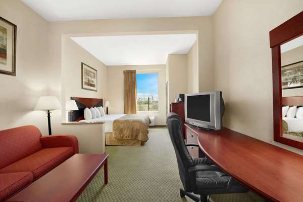 Suite - Baymont Inn & Suites Marrero