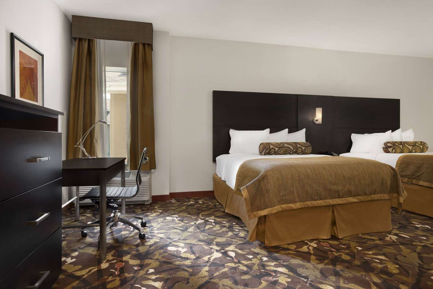 Baymont Inn Suites Hobbs Nm See Discounts